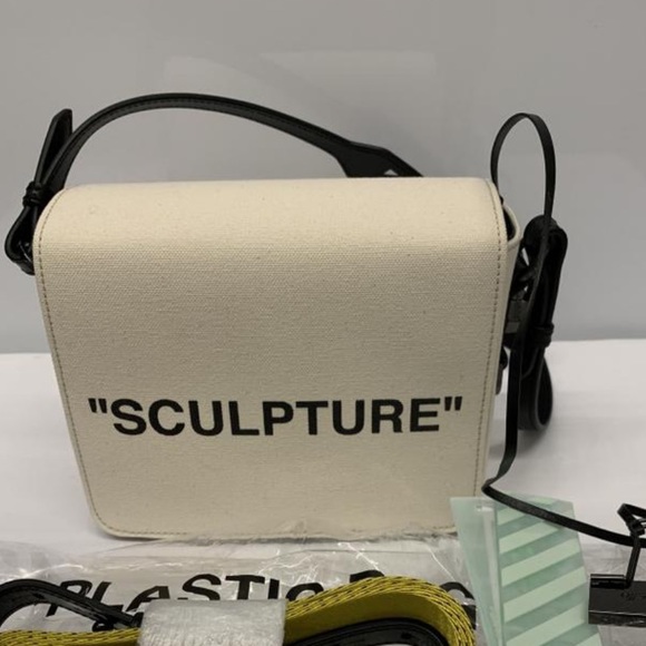 OFF-WHITE Sculpture Biege Cream Crosbody Bag - Picture 4 of 8